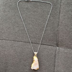 Boho Style Geode Slice Necklace. 16in Chain.